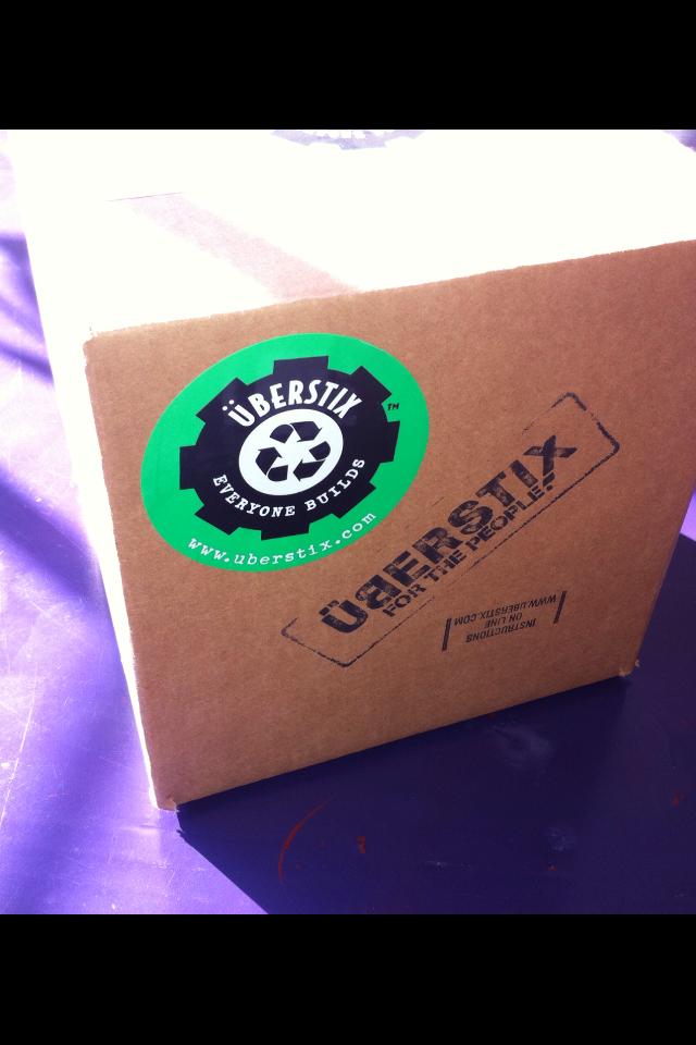 Überstix Package